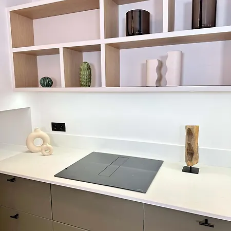 Renovated Flat With Lift Near Luxembourg Gardens