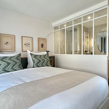 Spacious Luxembourg Garden Family Flat * París
