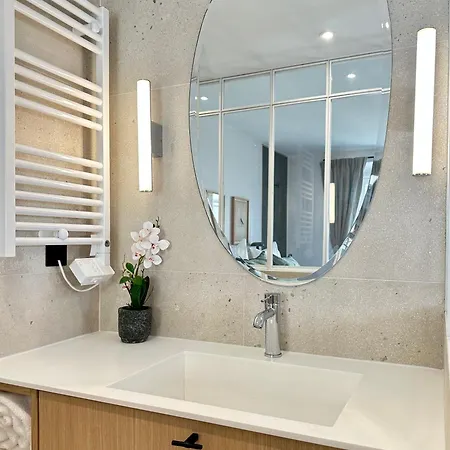 Spacious Luxembourg Garden Family Flat Apartamento
